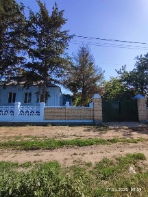 Продається родинний будинок у селі Виноградівка, Баштанського району, Миколаївської області.