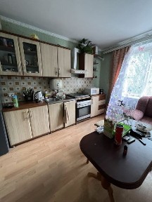 Продам дешево 2 кімнати в малосімейці Шептицький