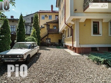 Валова вулиця, Коломия, вул. Валова 13, площа 228 кв. м • ID 18230486