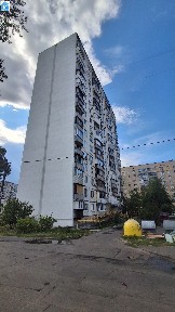 1 кімната вул Санаторна, поряд парк, ринок, З/Д вокзал Дарниця