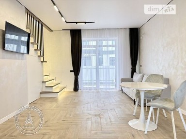Продаж 2 поверхового таунхауса з ділянкою на 1.5 сотки, 72 кв. м, 2 кімнати, на вул. Зелена • ID 34546243