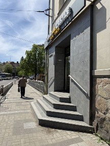 Оренда фасадного приміщення по вул. Винниченка