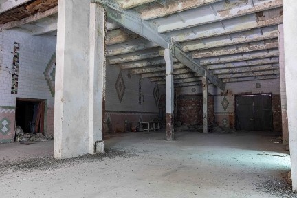 Виробничо-складський комплекс 4965 м² | 1,2 га | Власна залізнична колія