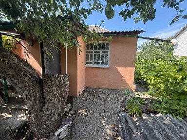 Продаж 1 поверхового будинку з опаленням і ділянкою на 6 соток, 42.5 кв. м, 3 кімнати, на вул. Ватутіна • ID 34563542