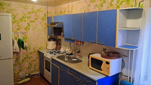 СМ Житловий будинок із земельною ділянкою в Чернігові район Любецької