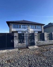 Продається двоповерховий дуплекс 120 м² в м. Буча + 40 м2 мансарда. 3 сотки землі, Без комісії