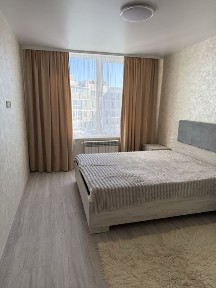 Продається простора 2-кімнатна квартира по вул. Велечковського