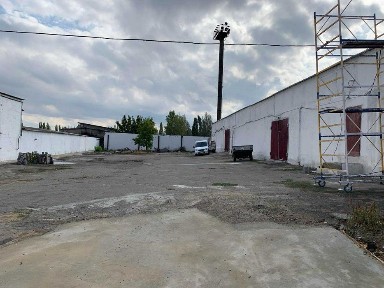 Оренда сухого складу з налівним полом, можливо під СТО біля авторинку
