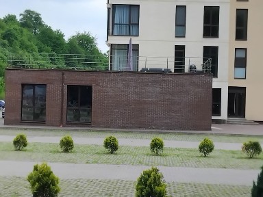 Продаємо комерційні приміщення у новобудові