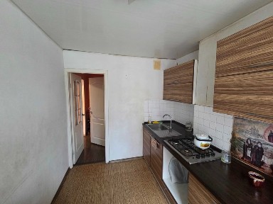 Продам 2х комнатная ж/м Парус