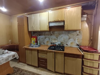 Продам 1комнатную на Ген. Цветаева в шаговой доступности рынок Привоз и Ценьер города!