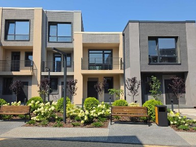 Продаж 2 поверхового таунхауса 92 кв. м, 3 кімнати, на Пам'ятна • ID 34642860