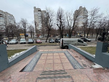 Продаж фасадного приміщення по бул. Шевченка, район 700-річчя