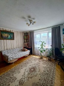 Продаж 2-кімнатної квартири, вул. Конякіна