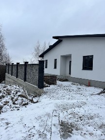 Продаж будинку з асфальтованим заїздом район зоопарку
