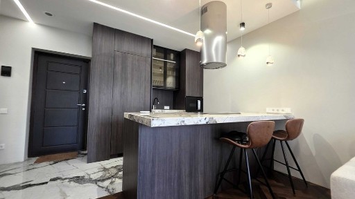 Продаж 1 кімнатної квартири 48 м² | вул. Осокорська 2А/1 | ЖК Зарічний | Дарницький район | Відео огляд | 2 поверх | Метро Славутич 5 хв