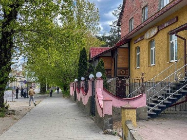 Продаж фасадного приміщення на вул. Городоцька, 207. Без комісії.