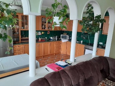 Продам двоповерховий будинок 200 кв. м. в місті Костопіль, по вул. Тараса Степчука, 2е (Заріччя асфальтований підїзд)