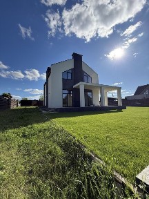 Продаж будинку на березі озера у Гостомелі, 10 соток, ландшафт