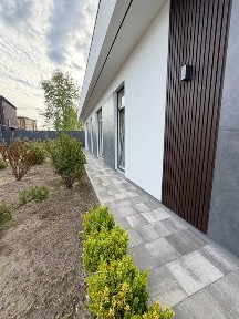 Продаж одноповерхового будинку 140м2, ділянка 9 сот. Осокорки Славутич
