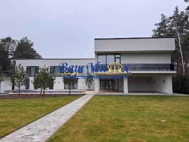 Продажа дома с ремонтом у воды в Riviera Village, Вышгород