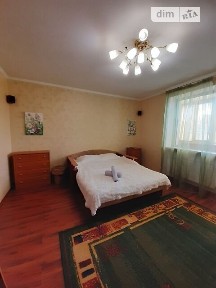 Здам подобово 1к квартиру на вул. Композитора Ніщинського 16 • ID 33586854