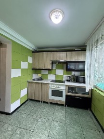Продаж 1-кімнатної квартири з меблями с. Липини