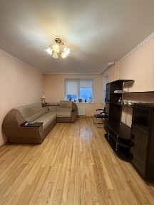 Продаж 1 кімнатної квартири з автономним опаленням. Район Порт сіті, Там там