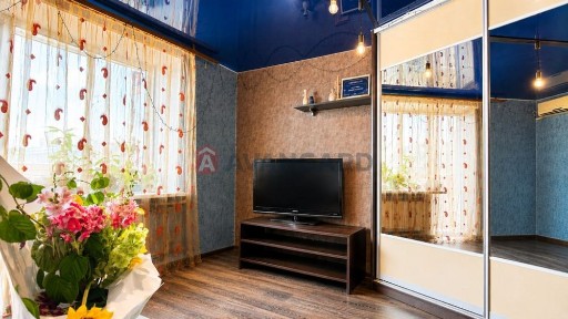 Продажа уютной 3-ком кв. высотный дом, в центре Днепра