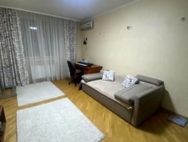 Продам 2-к квартиру пр-т П. Григоренка