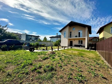 Продаж будинку з ремонтом Киев Дарницкий метро Славутич Осокорки Київ