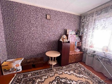 Продаж 4-кімнатної квартири 60 м², Турчанінова вул.
