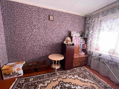 Продаж 4-кімнатної квартири 60 м², Турчанінова вул.