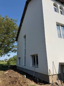 Продам будинок в Черніів від Івано Франківська 8 км