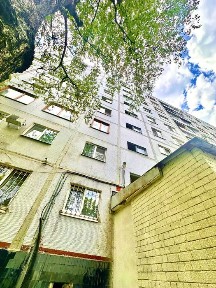 Продам 4 ком. Полька пр. Гагарина 44, за Таврией 7/9