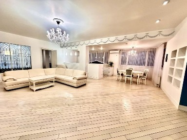 Продам 3 квартиру 138 м2. Госпром, ЖК Садовая Горка 2 этаж с ремонтом