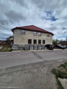 Продаєтся комерційний об'єкт (1138 м²) за 300 м від КПП «Солотвино»