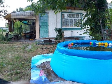 Продаються дві дачі поряд на Сади 2 біля затоки. 12 соток.