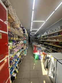 Продаж магазину, сад гора