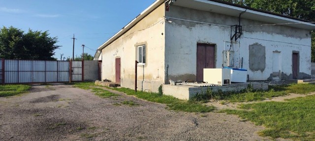 Продам комерційну нерухомість. Прибутковий готовий бізнес. Рибний цех