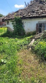 l Продам ділянку зі старим будинком