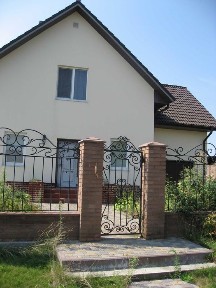 Продажа дом с. Креничи 250м, 12 соток, сад