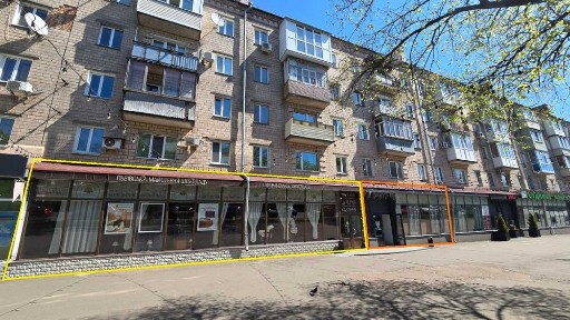 Оренда фасадного приміщення 170 м2 в центрі міста