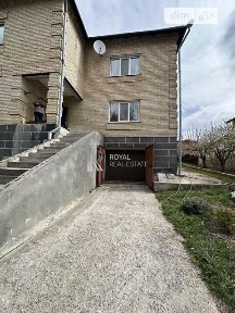 Довгострокова оренда будинку з гаражем, від посередника на вул. Південна 22 • ID 34555763