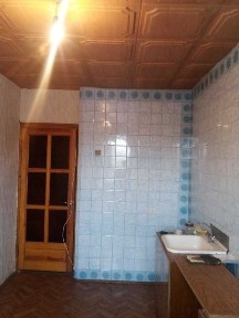 D1H Продам 3-кімнатну квартиру на проспекті Тракторобудівників