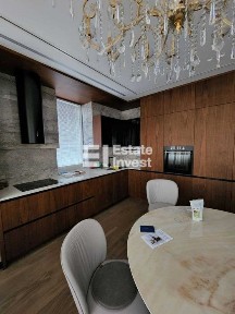 Продам 3 кімн. видову квартиру з дизайнерським ремонтом на вул. Клочківська, 117, ЖК Павлівський квартал.