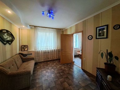Продаж будинку в Шевченківському р-ні, Тепличний
