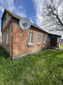Продається будинок в м. Городище, Черкаська обл Є ВІДНОВЛЕННЯ