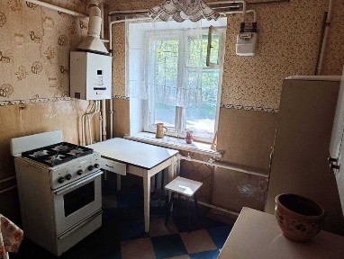 Продам 2-комнат. квартиру на 2-ом этаже, Черемушки