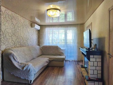 3-кімнатна квартира з меблями. Заїжджай і живи!